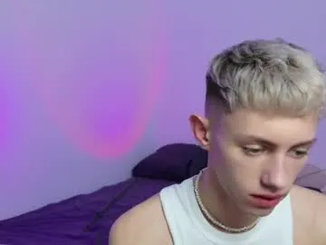 leonlure on Chaturbate