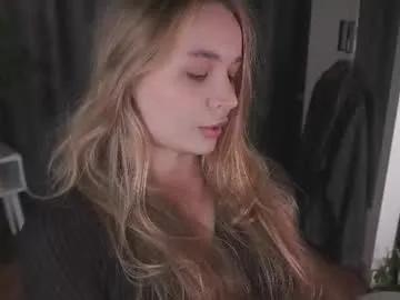 Freechat lisa_schiele on Chaturbate