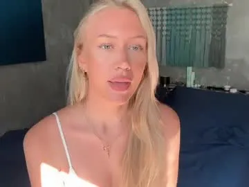 livslifee — you pick bikini or lace x goal: try on's  #teen #blonde #18 #young #bigass [1902 tokens remaining]