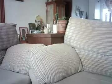 Freechat lolahueso on Chaturbate