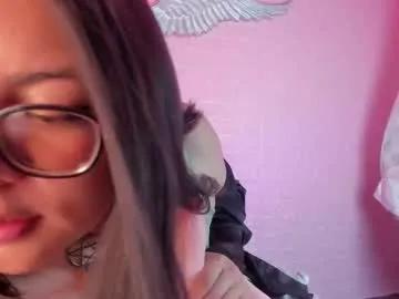 Private lolaxxxperiience on Chaturbate