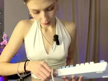 long_000 on Chaturbate