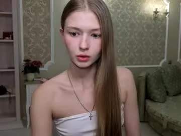 long_000 on Chaturbate