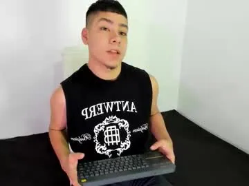 lucastorrez01 — HOT GUY #new #18 #bigcock #twink #hairy [1234 tokens remaining]