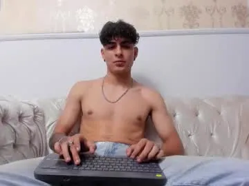 lyanmaster_ on Chaturbate
