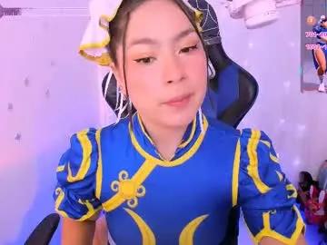 Private maca_rena_ on Chaturbate