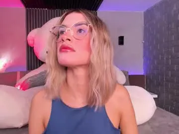 magic_rouse on Chaturbate