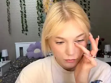 marvawillinghurst — Goal: Remove my top and Dance with naked back  <: My name is Lisa #new , My first day with a toy... I'm so nervous :3  #blonde #young #18 #shy [44 tokens remaining]