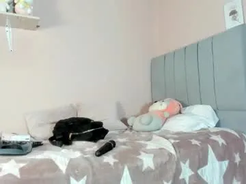 mary_cute9 on Chaturbate