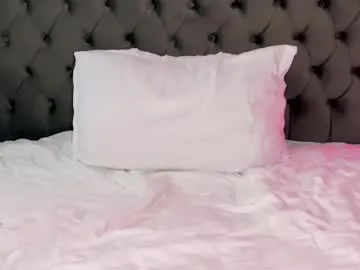 max_shy on Chaturbate