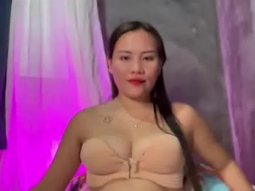 mia_cumzz on Chaturbate