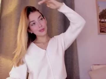 Freechat mia_white11 on Chaturbate