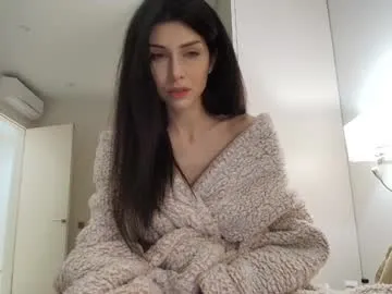 milla_bella on Chaturbate