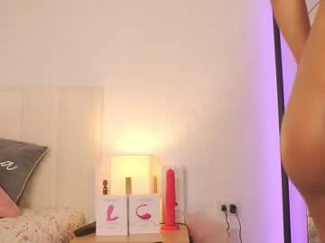 monicaflower on Chaturbate