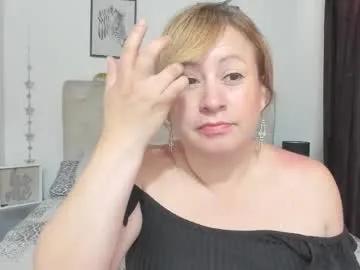 Freechat monicapink_ on Chaturbate