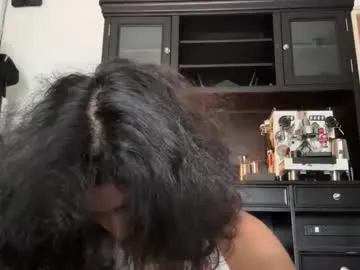 mriea_ on Chaturbate