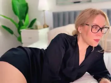 myassistant on Chaturbate