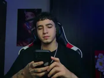 naranjo_seb on Chaturbate