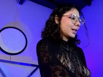 natysaenz1 on Chaturbate