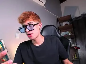 novawheeler on Chaturbate