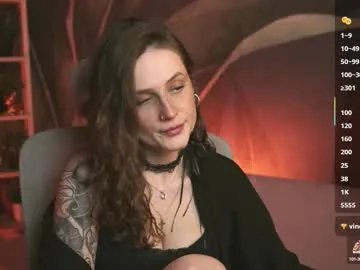 oliviamcclean on Chaturbate