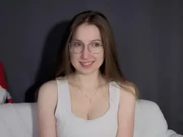 oliviavele on Chaturbate