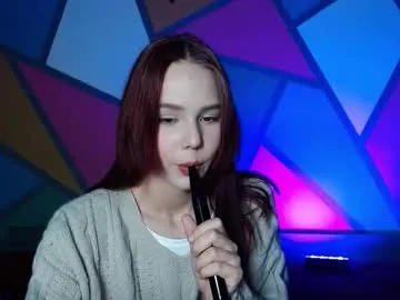 onessandra on Chaturbate