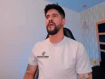 petesevans_1 on Chaturbate