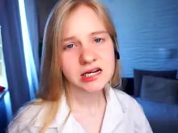 Freechat phyllisearney on Chaturbate