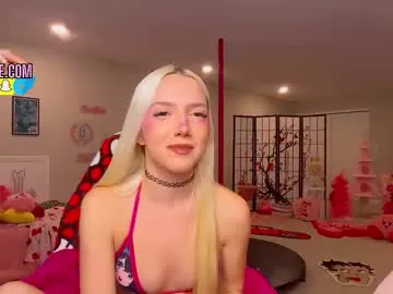riababe on Chaturbate