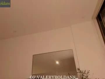 roldansvalery — Love, make me happy wednesday :) #natural #bigass #lush #tease #pvt Goal #4/5   13:15 Left