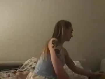 rosepuzzy69 — new lingerie!! feeling horny tonight.. get my bra off <3 get ready to cum! with me:) discount on privates <3 Feb Only [658 tokens left] #lovense #natural #anal #petite #blonde