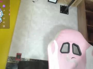 Freechat sally23_ on Chaturbate