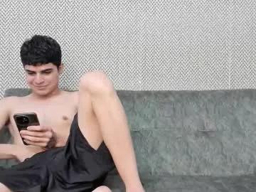 Freechat sexys_boys18 on Chaturbate