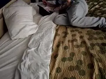 staightupdownbad on Chaturbate