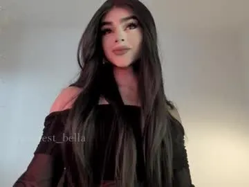sweetest_bella on Chaturbate