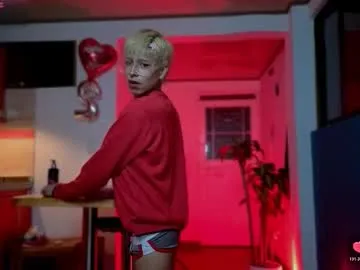 taichi_bluy on Chaturbate