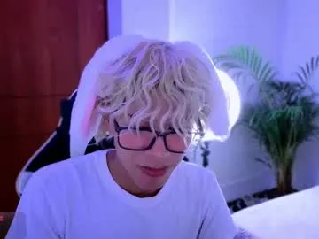 taichi_bluy on Chaturbate