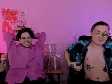 thomas_crow on Chaturbate