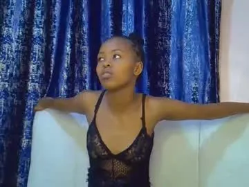 tinybarbie_ on Chaturbate