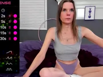 tinyvixxen on Chaturbate