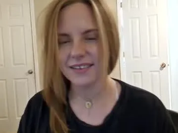 tinywithtiddies on Chaturbate