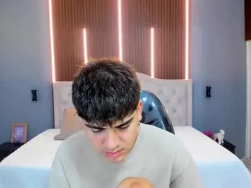 tommy18__ on Chaturbate