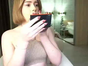 torinova on Chaturbate