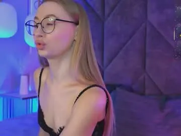 victorialight on Chaturbate