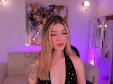 violetthansson on Chaturbate