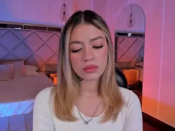 violetthansson on Chaturbate