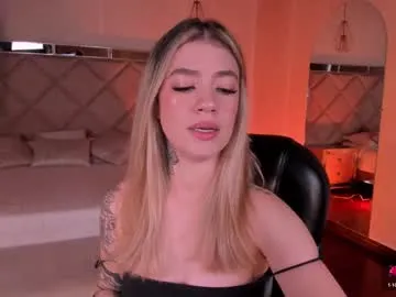 violetthansson on Chaturbate