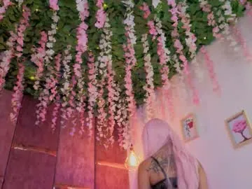 viollettebylyly on Chaturbate