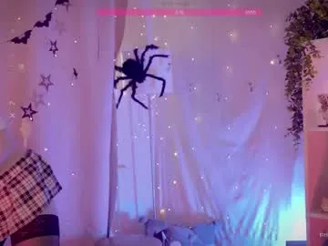 vronnier on Chaturbate